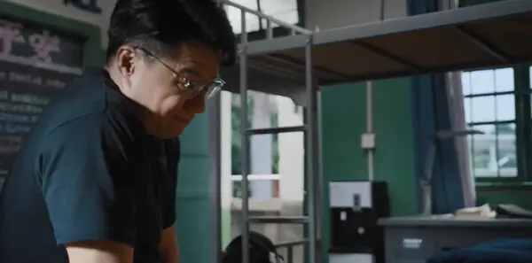 藏锋第9集剧照